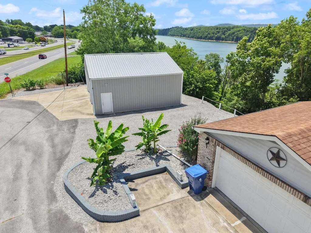 27 Waterworks Drive Somerset KY 42503