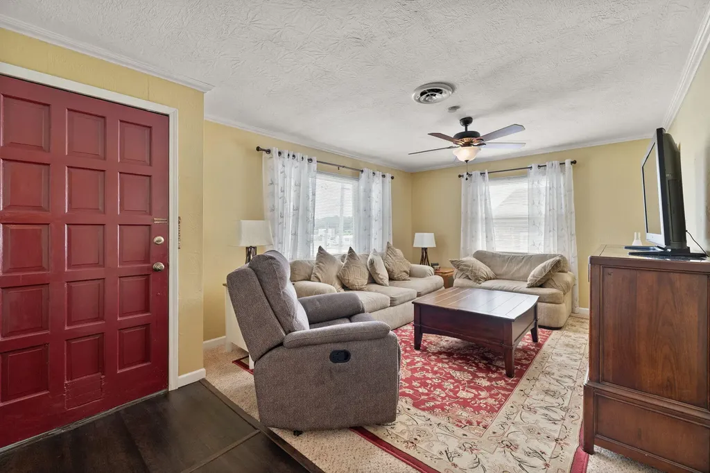 27 Waterworks Drive Somerset KY 42503