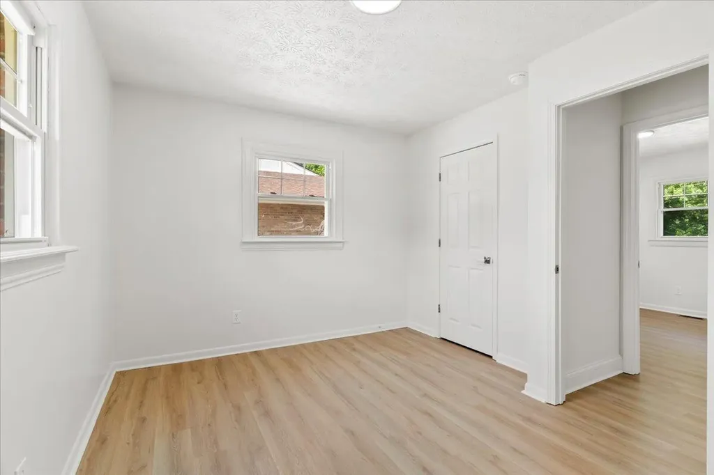 436 Peachtree Road Lexington KY 40509