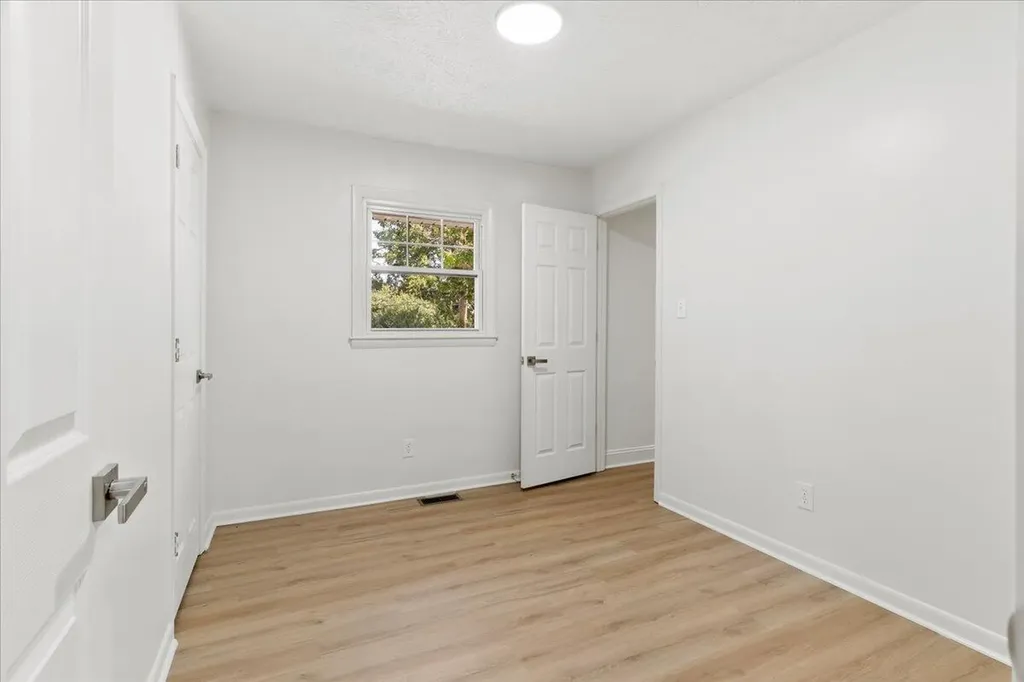 436 Peachtree Road Lexington KY 40509