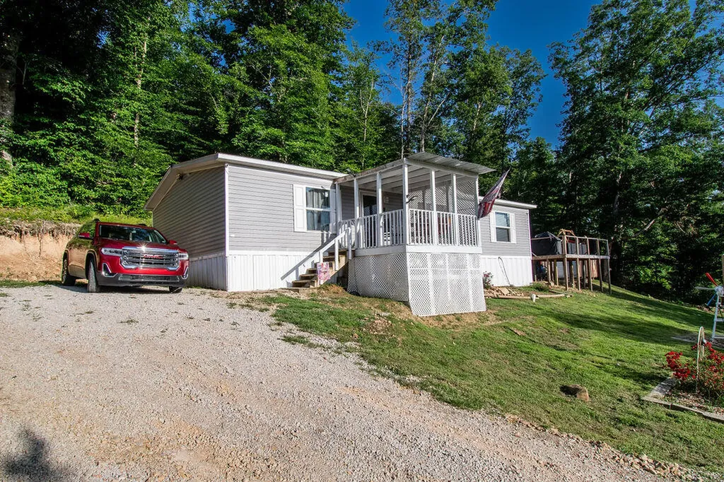 4364 Muses Mill Road Wallingford KY 41093