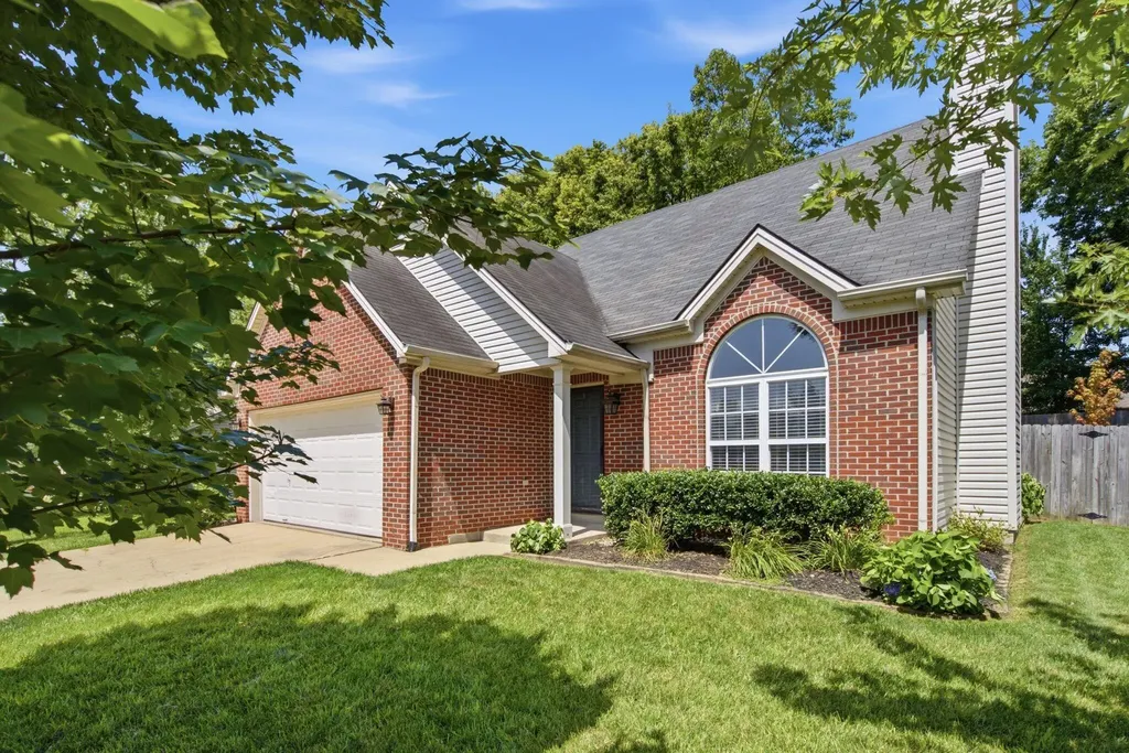 124 Hemingway Place Georgetown KY 40324