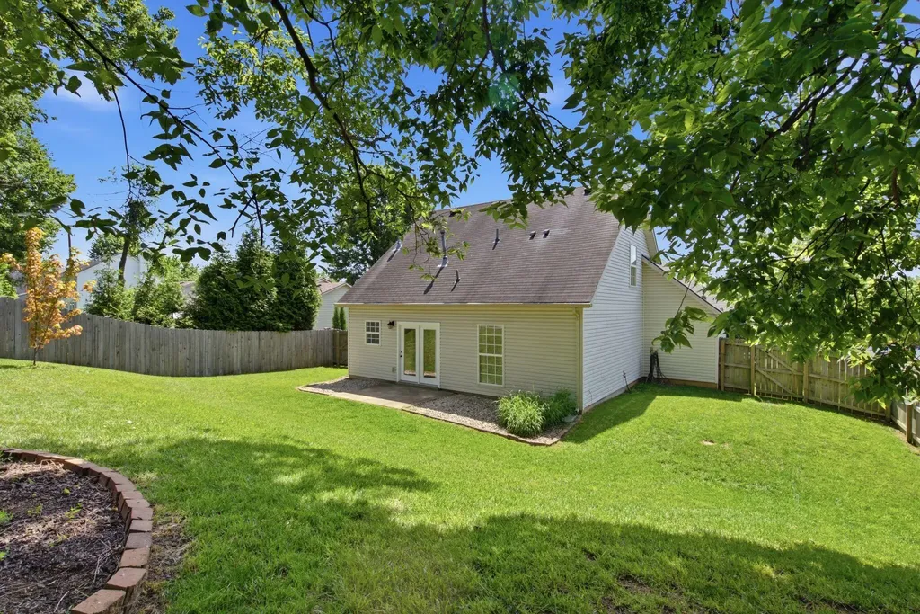 124 Hemingway Place Georgetown KY 40324