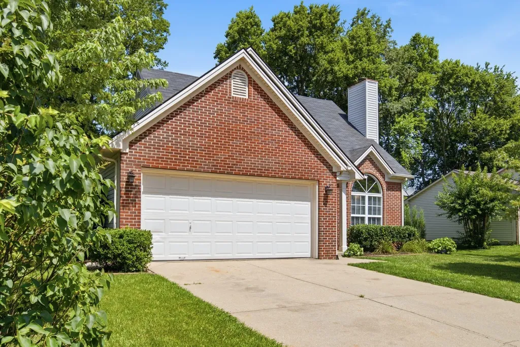 124 Hemingway Place Georgetown KY 40324