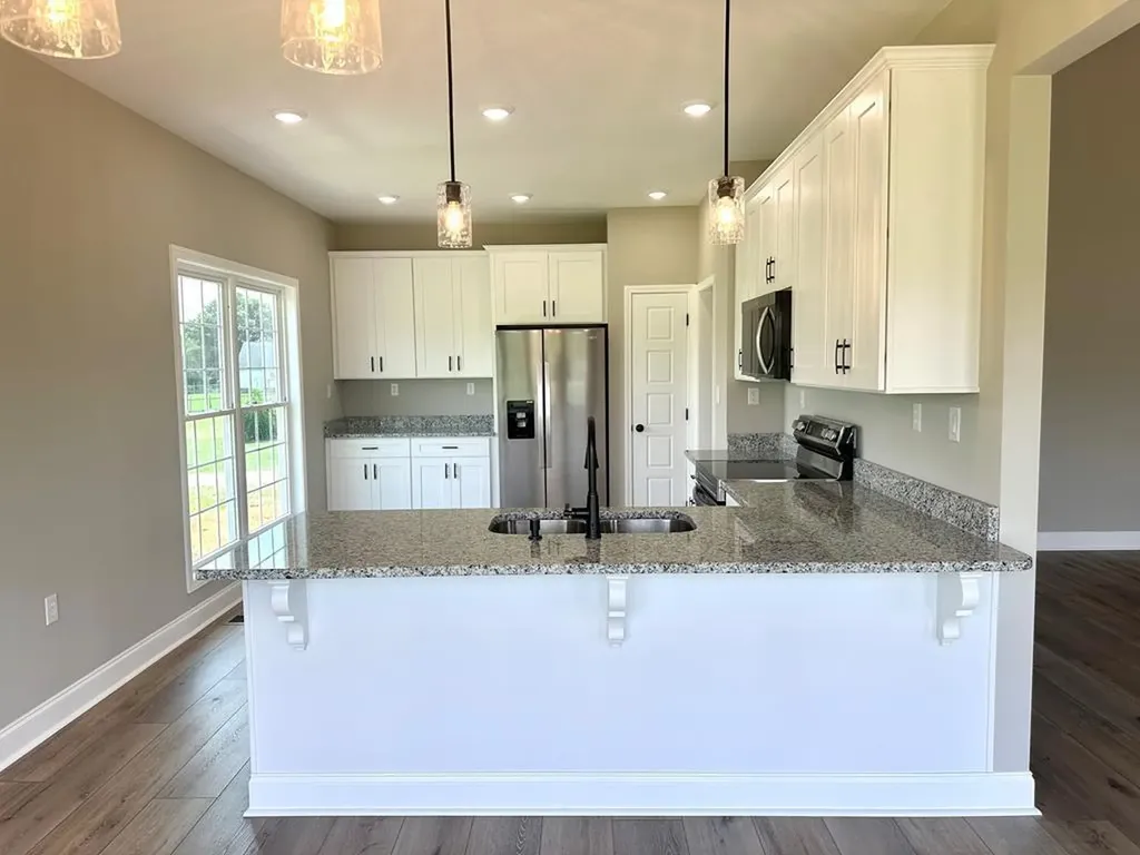 77 77 Bakersfield Dr Drive Cadiz KY 42211