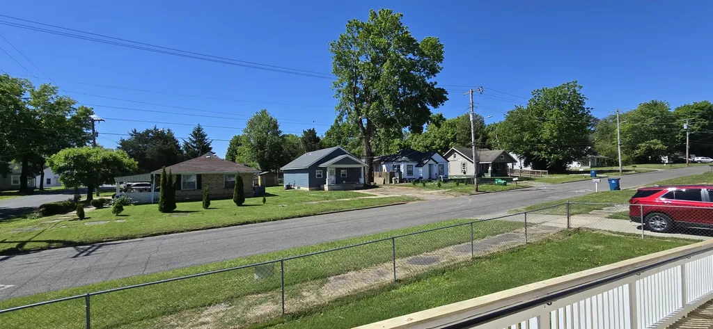 701 N 13th Street Mayfield KY 42066