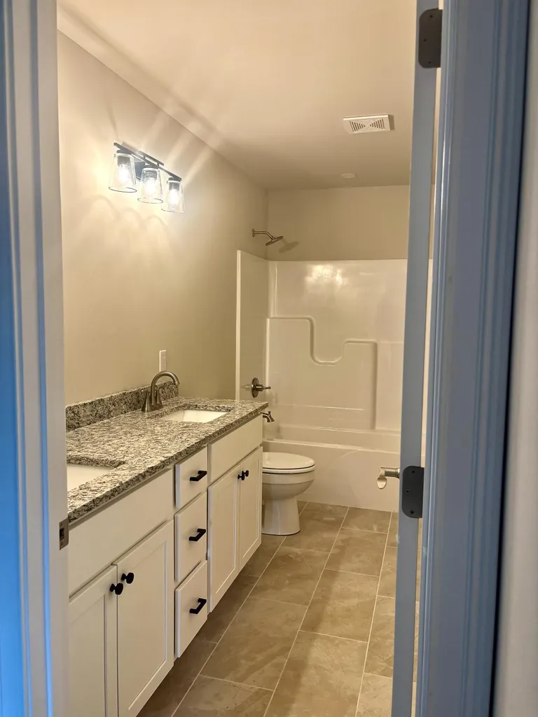 2737 Sullivans Trace Lexington KY 40511