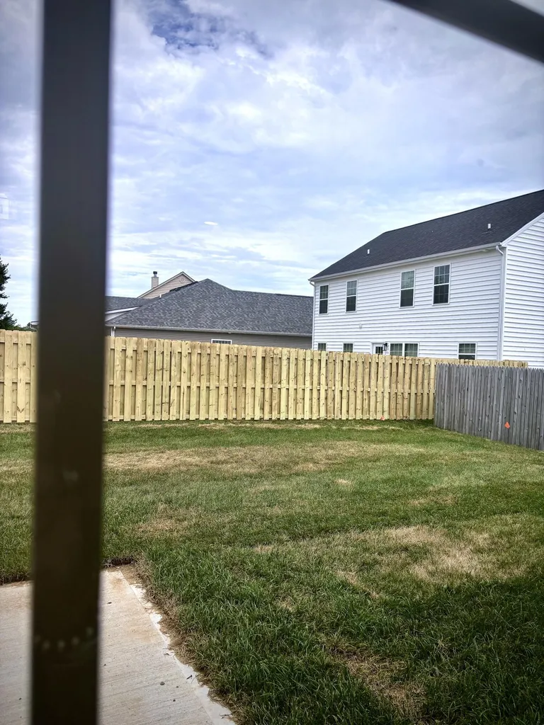 2737 Sullivans Trace Lexington KY 40511