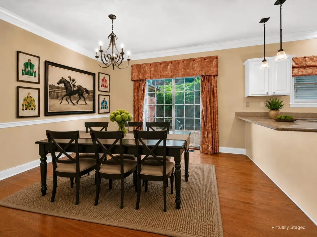 108 Duncan Avenue Paris KY 40361