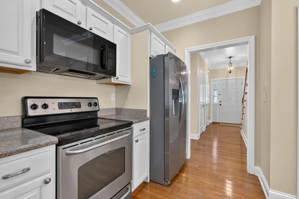 108 Duncan Avenue Paris KY 40361