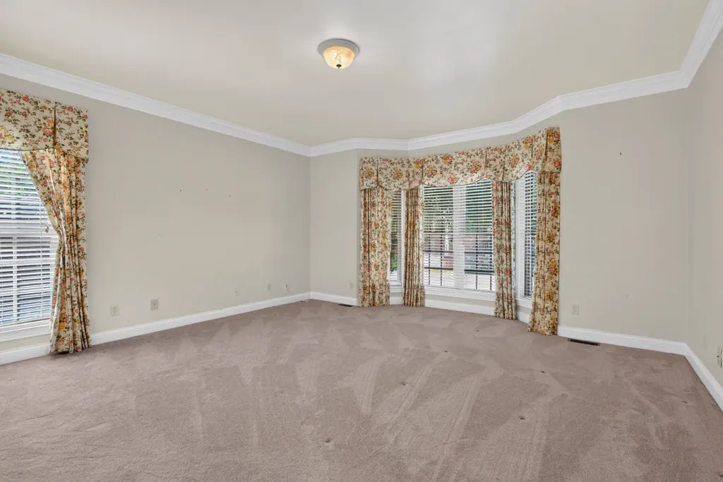 108 Duncan Avenue Paris KY 40361