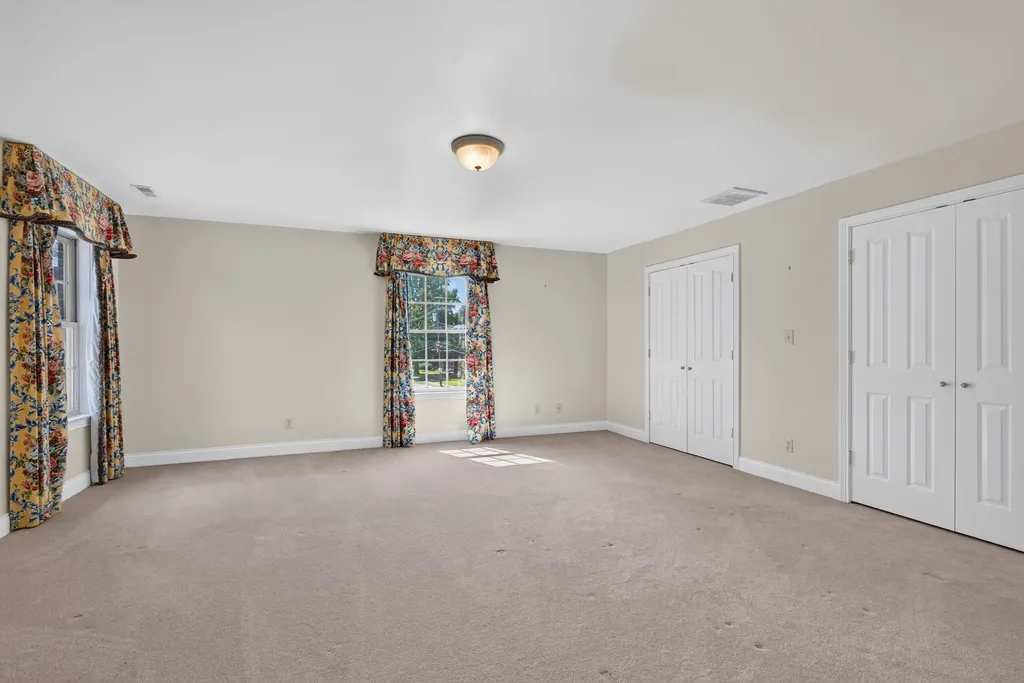 108 Duncan Avenue Paris KY 40361