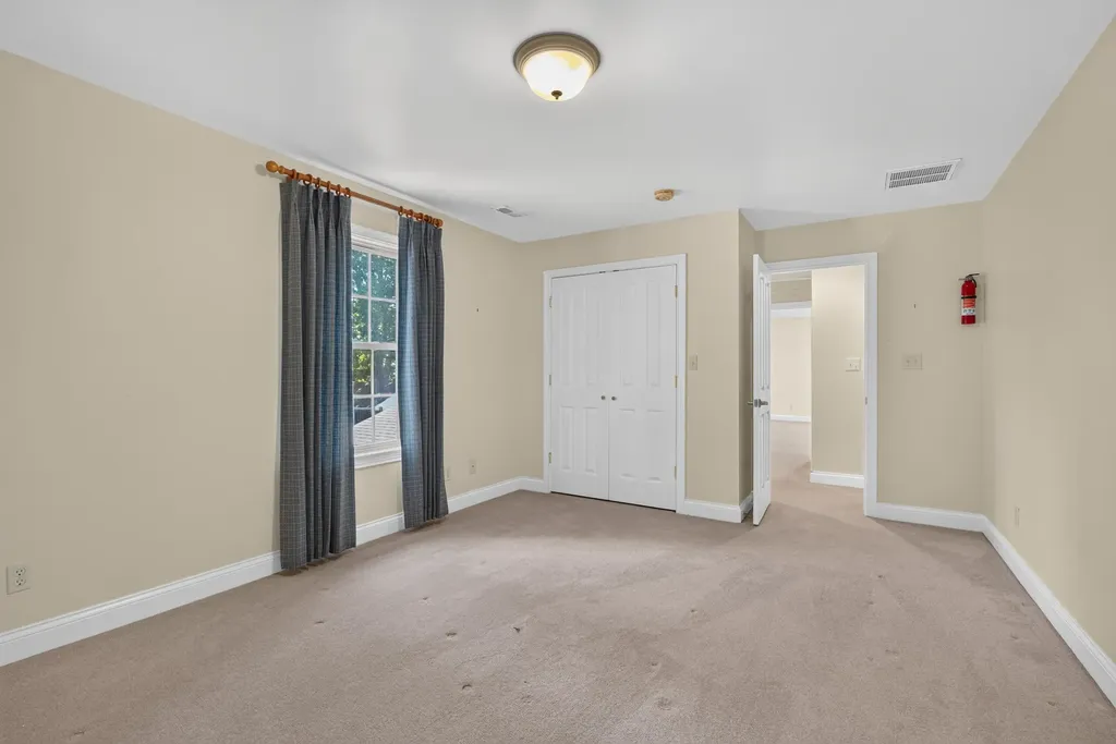 108 Duncan Avenue Paris KY 40361