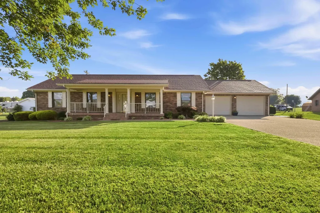 43 Farmington Avenue Monticello KY 42633