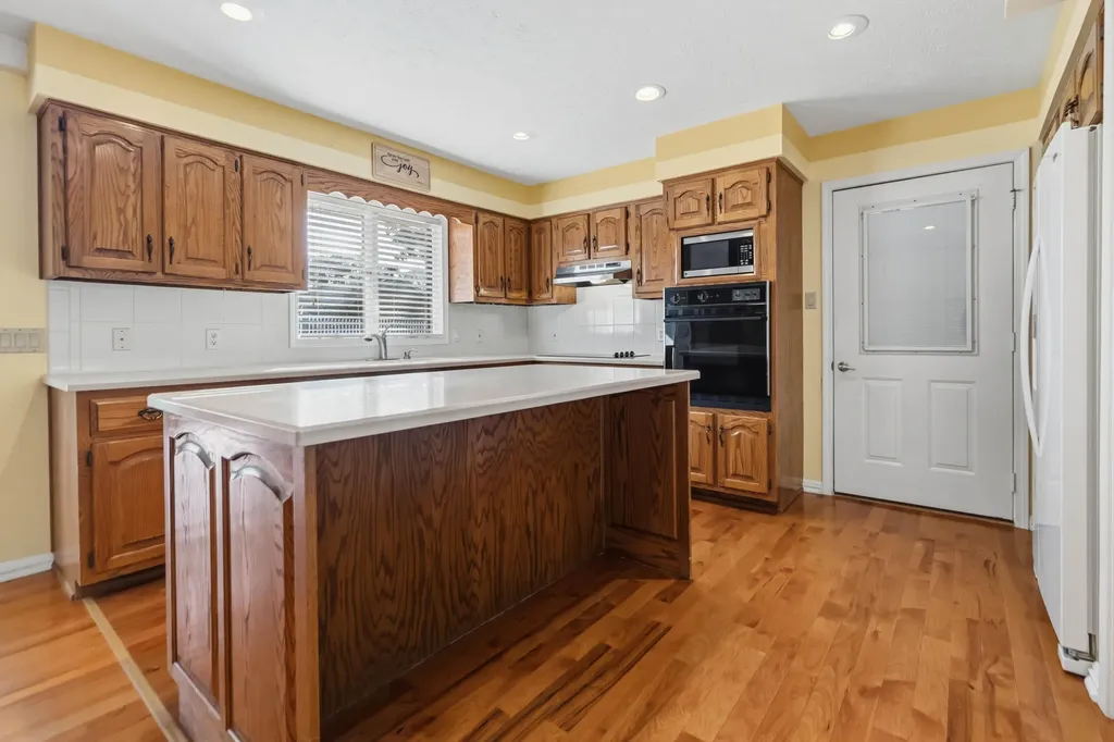 43 Farmington Avenue Monticello KY 42633