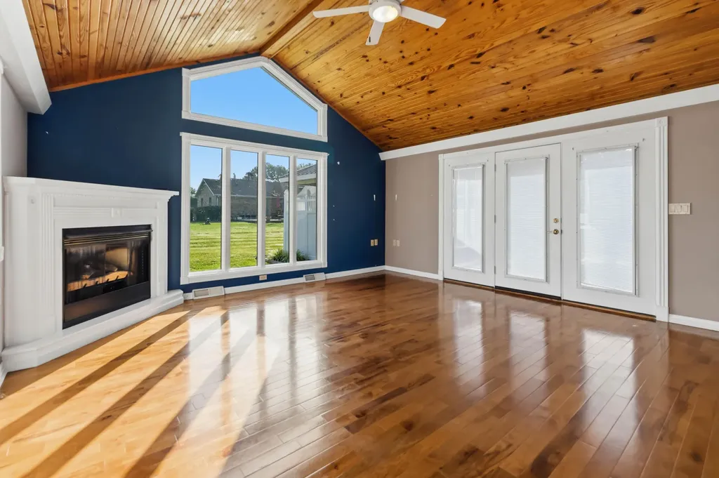 43 Farmington Avenue Monticello KY 42633