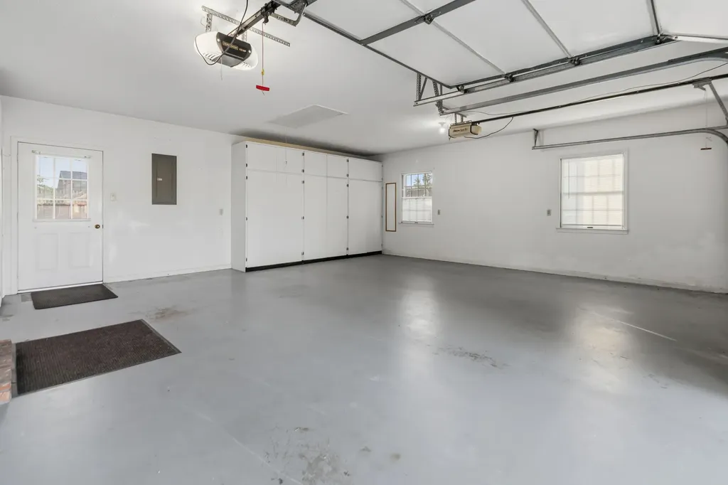 43 Farmington Avenue Monticello KY 42633