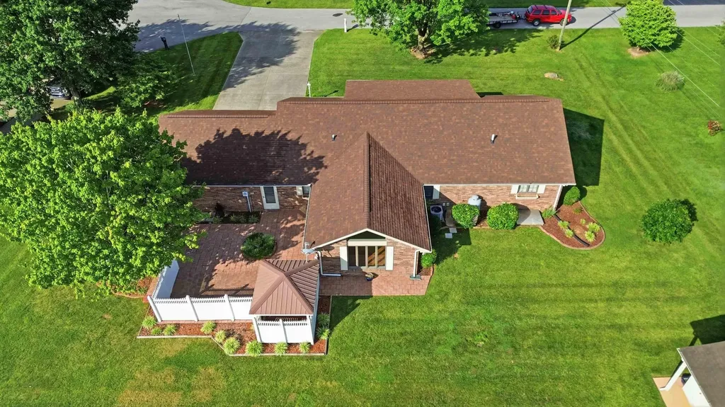 43 Farmington Avenue Monticello KY 42633