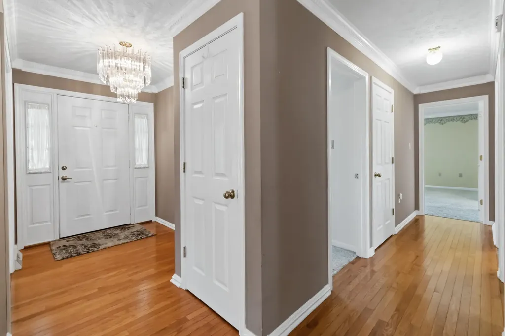 43 Farmington Avenue Monticello KY 42633