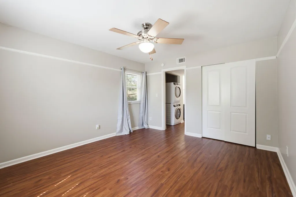 1092 Armstrong Mill Road Lexington KY 40517