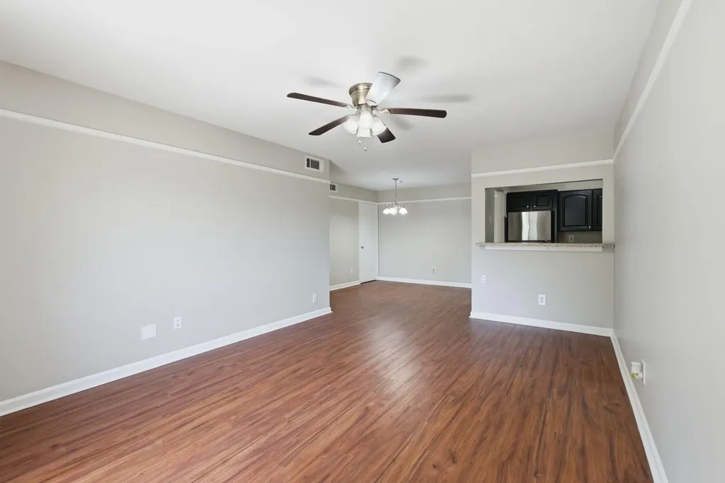 1092 Armstrong Mill Road Lexington KY 40517