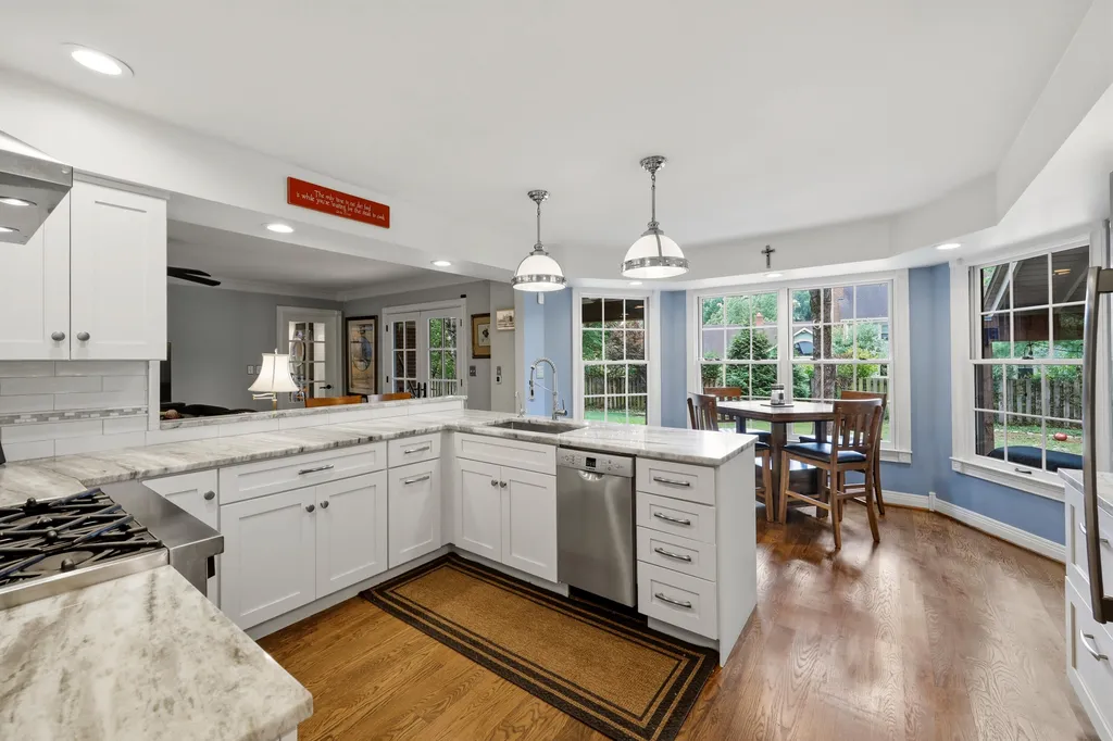 4938 Hartland Parkway Lexington KY 40515