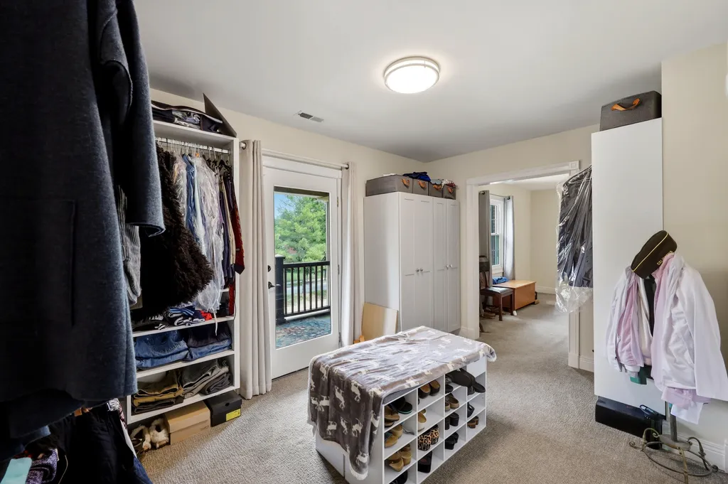 4938 Hartland Parkway Lexington KY 40515