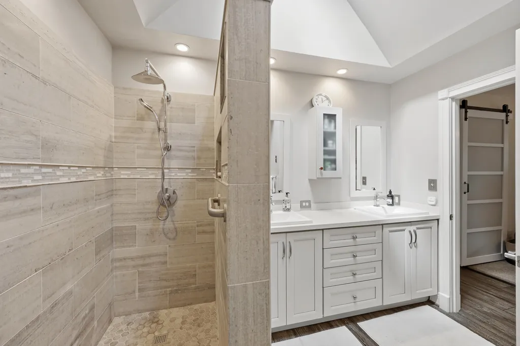 4938 Hartland Parkway Lexington KY 40515