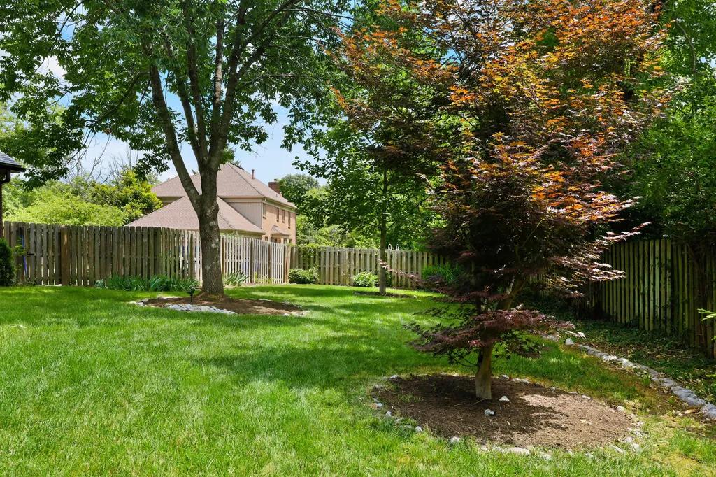 4938 Hartland Parkway Lexington KY 40515
