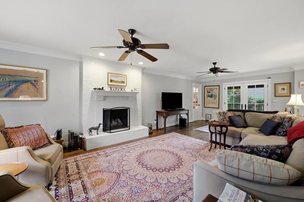 4938 Hartland Parkway Lexington KY 40515