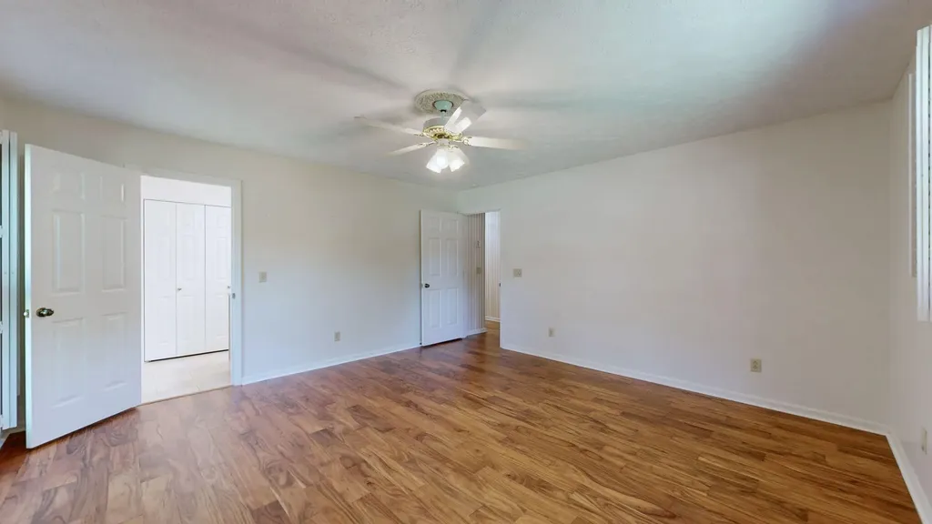 1531 London Drive Murray KY 42071