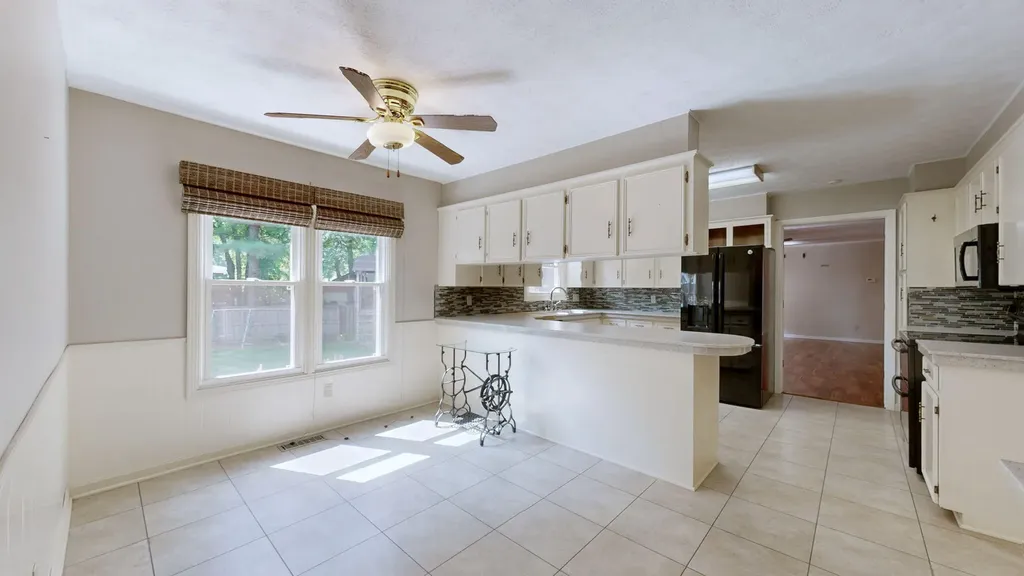 1531 London Drive Murray KY 42071