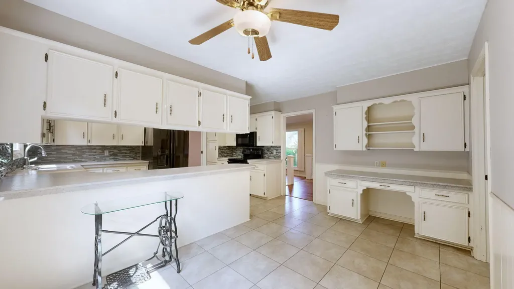 1531 London Drive Murray KY 42071