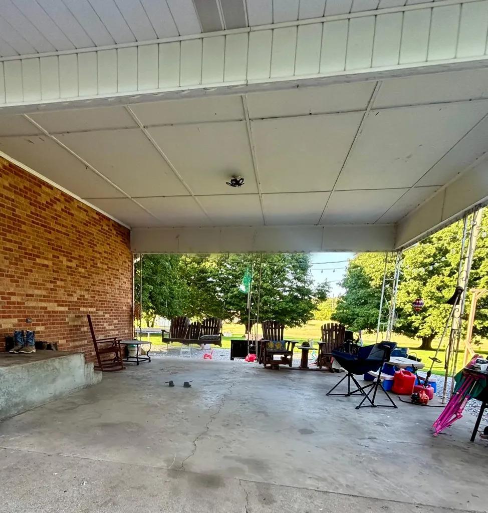 730 Shelby Road Salem KY 42078