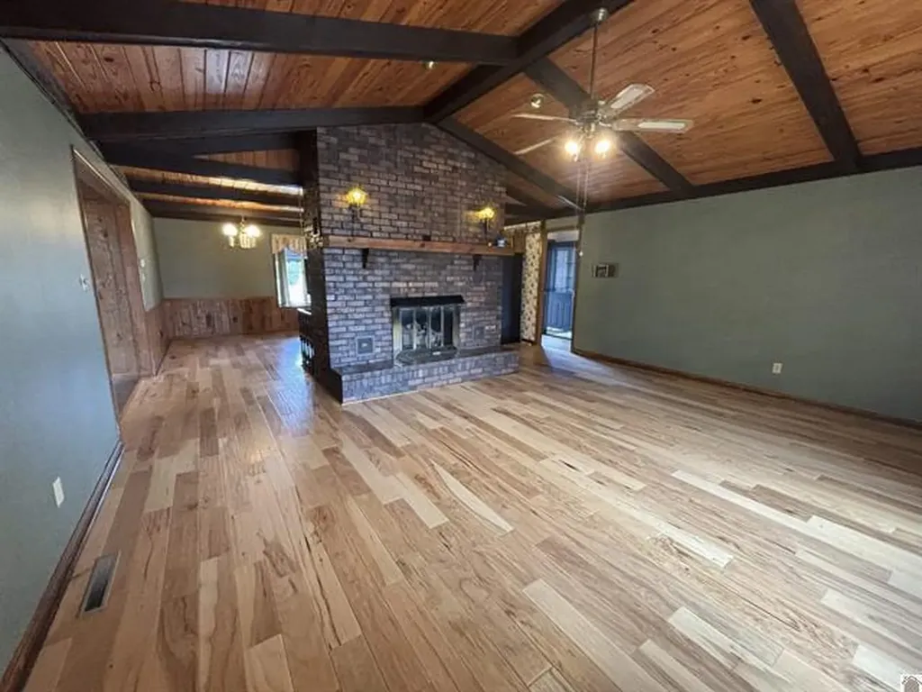 92 Timmons Lane Gilbertsville KY 42044