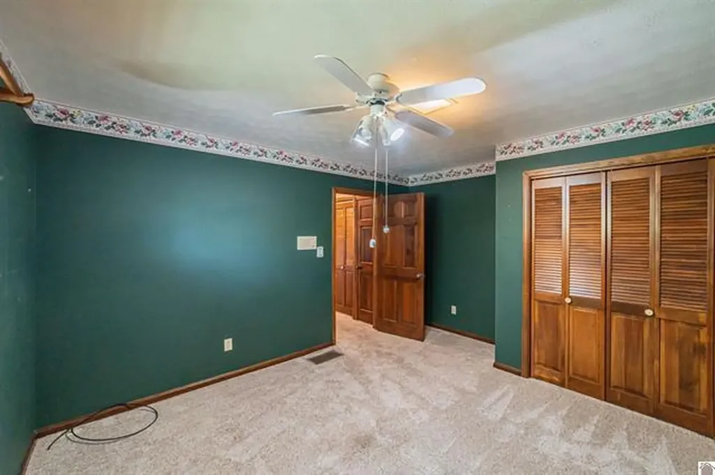 92 Timmons Lane Gilbertsville KY 42044