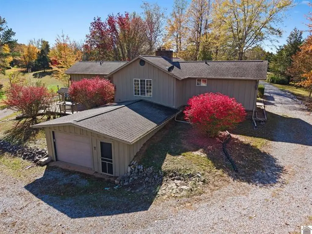 92 Timmons Lane Gilbertsville KY 42044