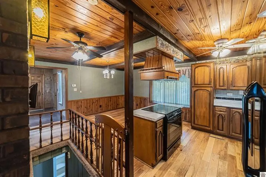 92 Timmons Lane Gilbertsville KY 42044