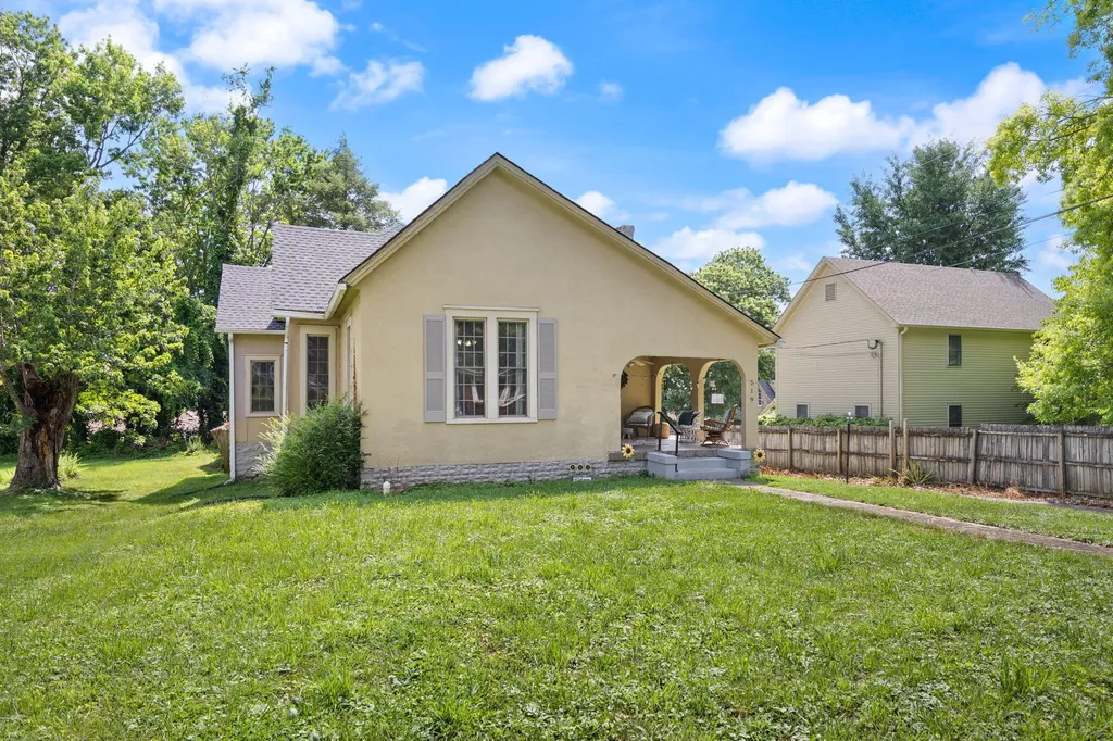 519 N Main Street Somerset KY 42501
