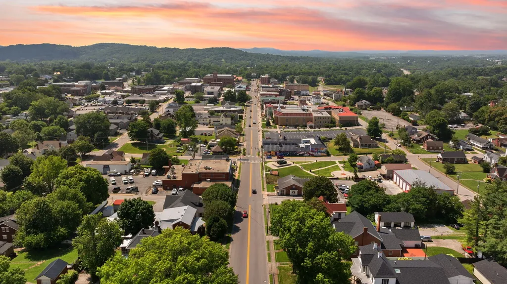 519 N Main Street Somerset KY 42501
