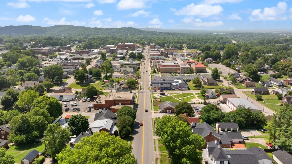 519 N Main Street Somerset KY 42501
