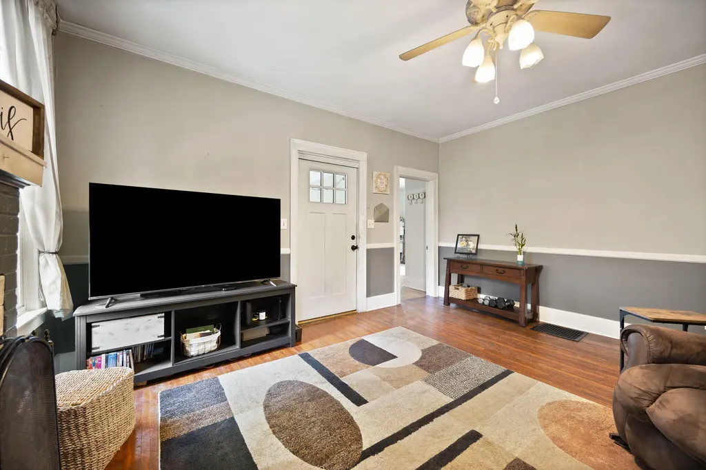 519 N Main Street Somerset KY 42501