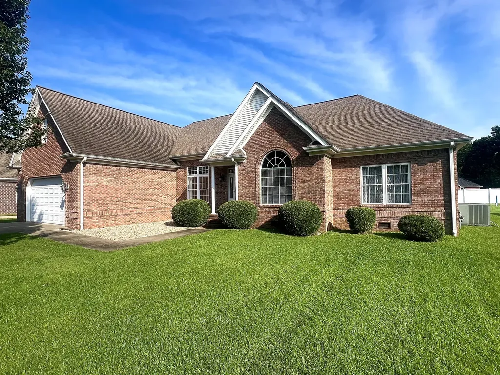564 W Wiswell Road Murray KY 42071