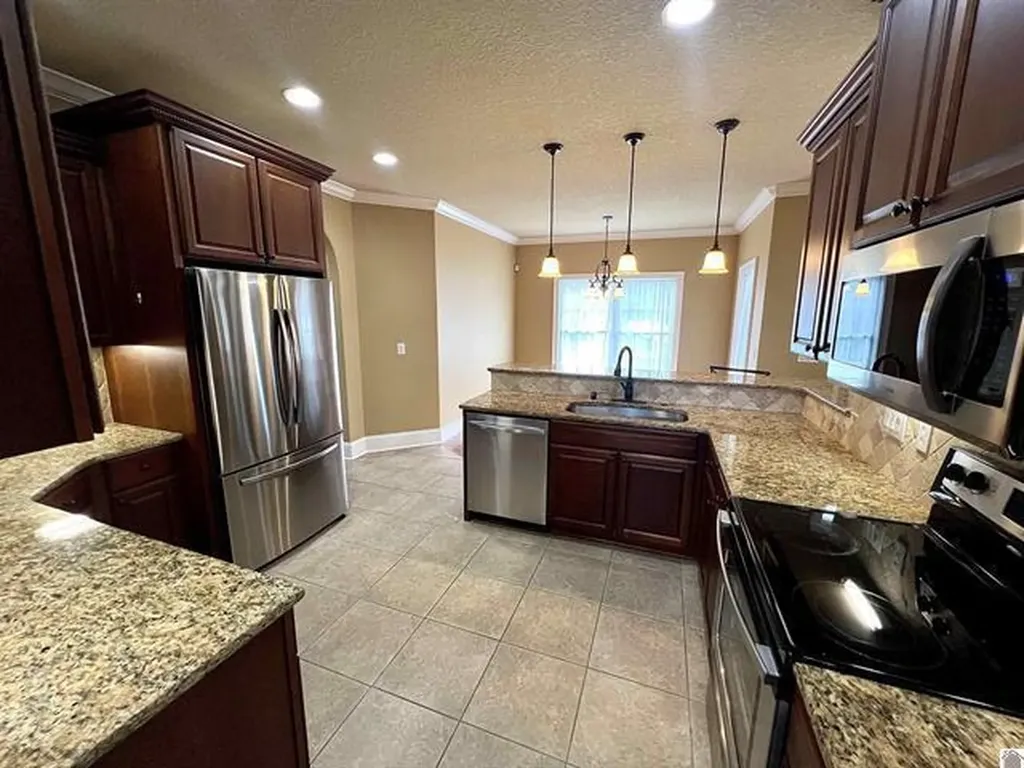 564 W Wiswell Road Murray KY 42071