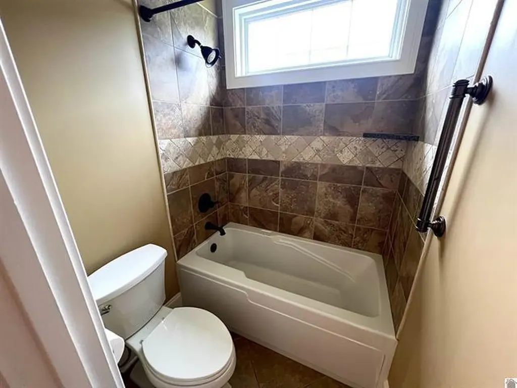 564 W Wiswell Road Murray KY 42071