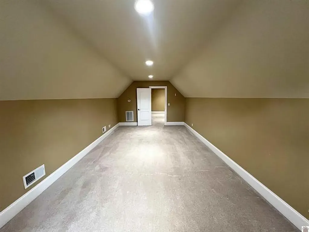 564 W Wiswell Road Murray KY 42071