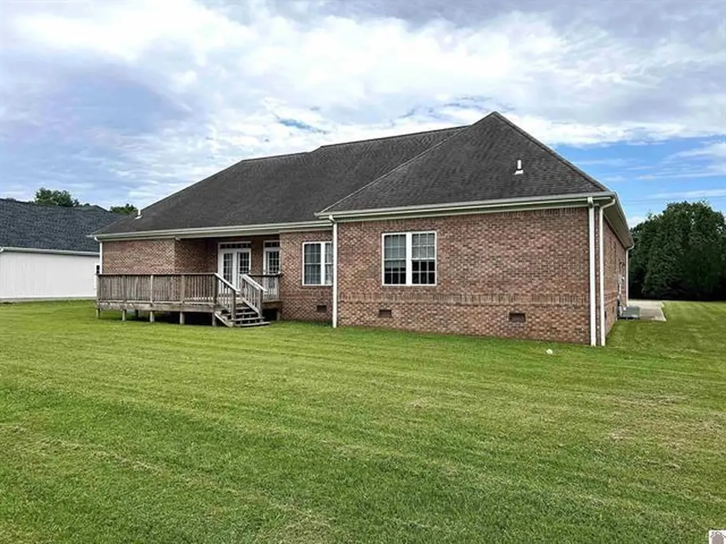 564 W Wiswell Road Murray KY 42071