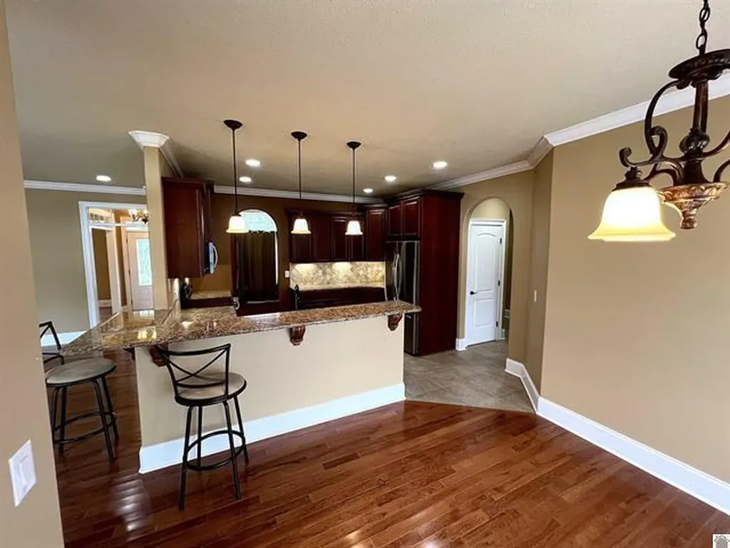 564 W Wiswell Road Murray KY 42071