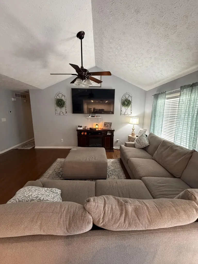 141 Southcreek Drive Nicholasville KY 40356