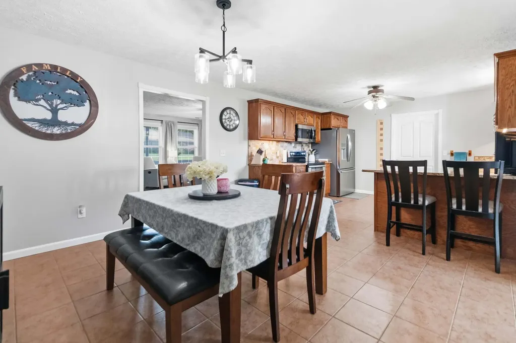 136 General Cleburne Drive Richmond KY 40475